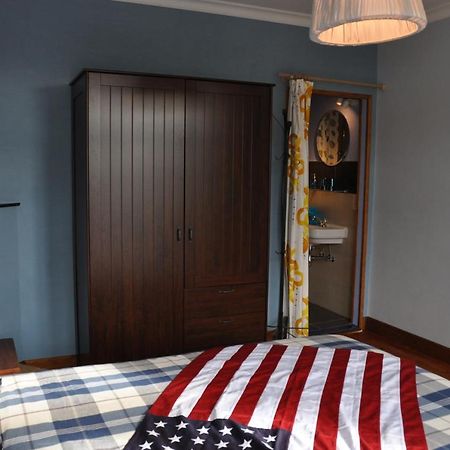 巴斯托涅Santa Fe - Lutrebois住宿加早餐旅馆 外观 照片